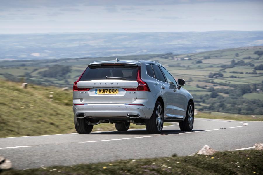  Volvo XC60 D4 Inscription 2017 года  (UK) (фото 54 из 172)